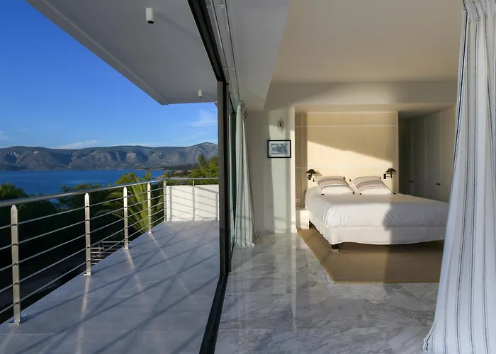 On The Rocks Koilás