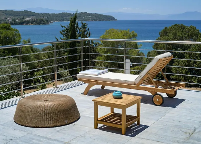 On The Rocks Villa *